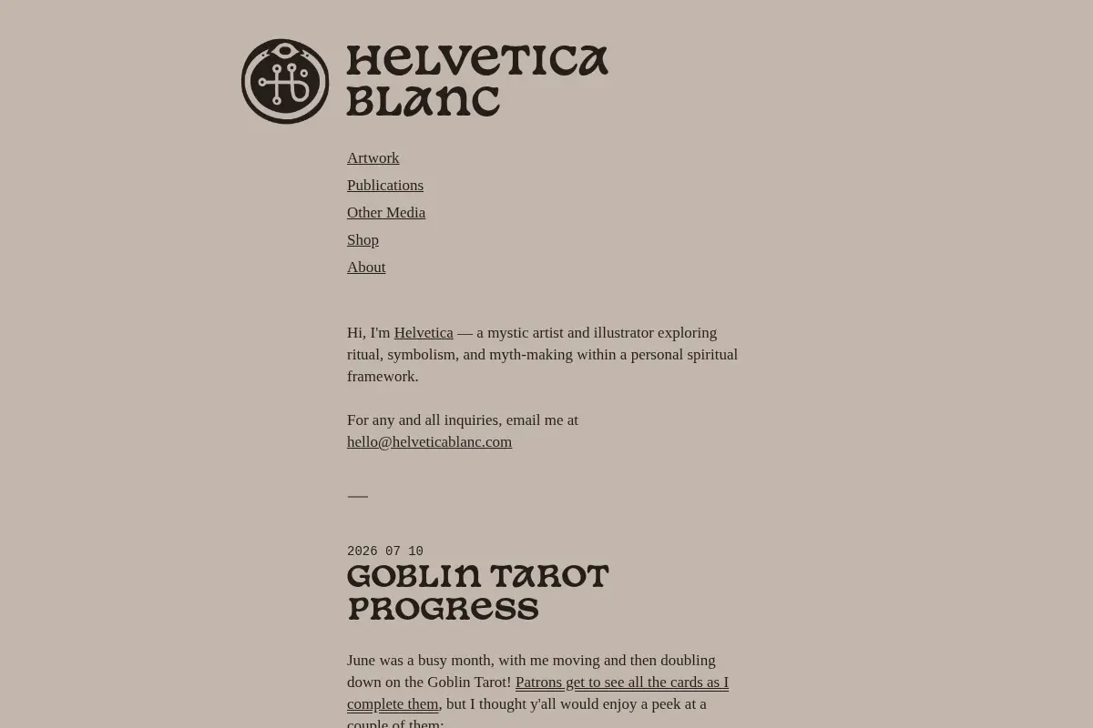 Helvetica Blanc